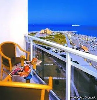 Aquarium View 4*