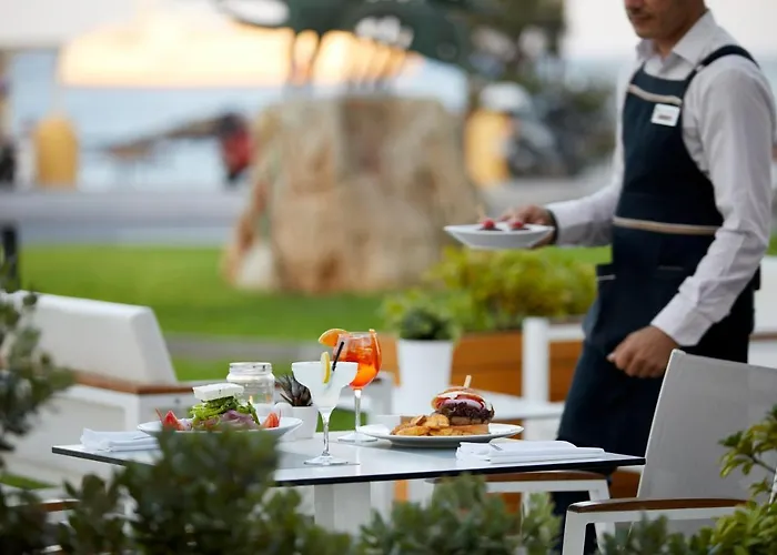 Aquarium View Otel Rhodes City