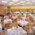 Aquarium View Hotel 4*