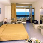 Hotel Aquarium View 4*