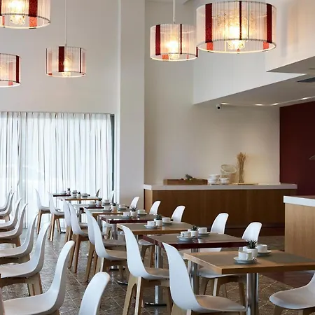 Hotell Aquarium View 4*