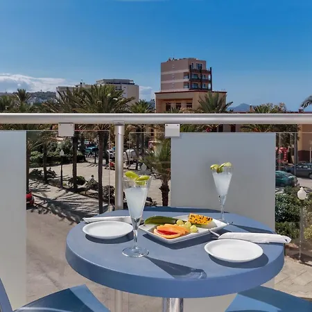 Aquarium View מלון 4*