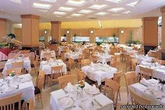 Aquarium View מלון 4*