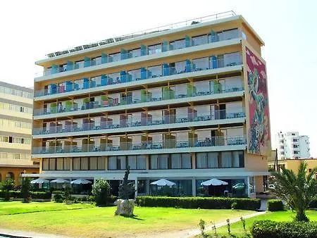 Aquarium View מלון 4*