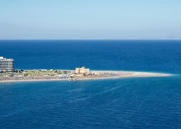 Hotel Aquarium View 4*